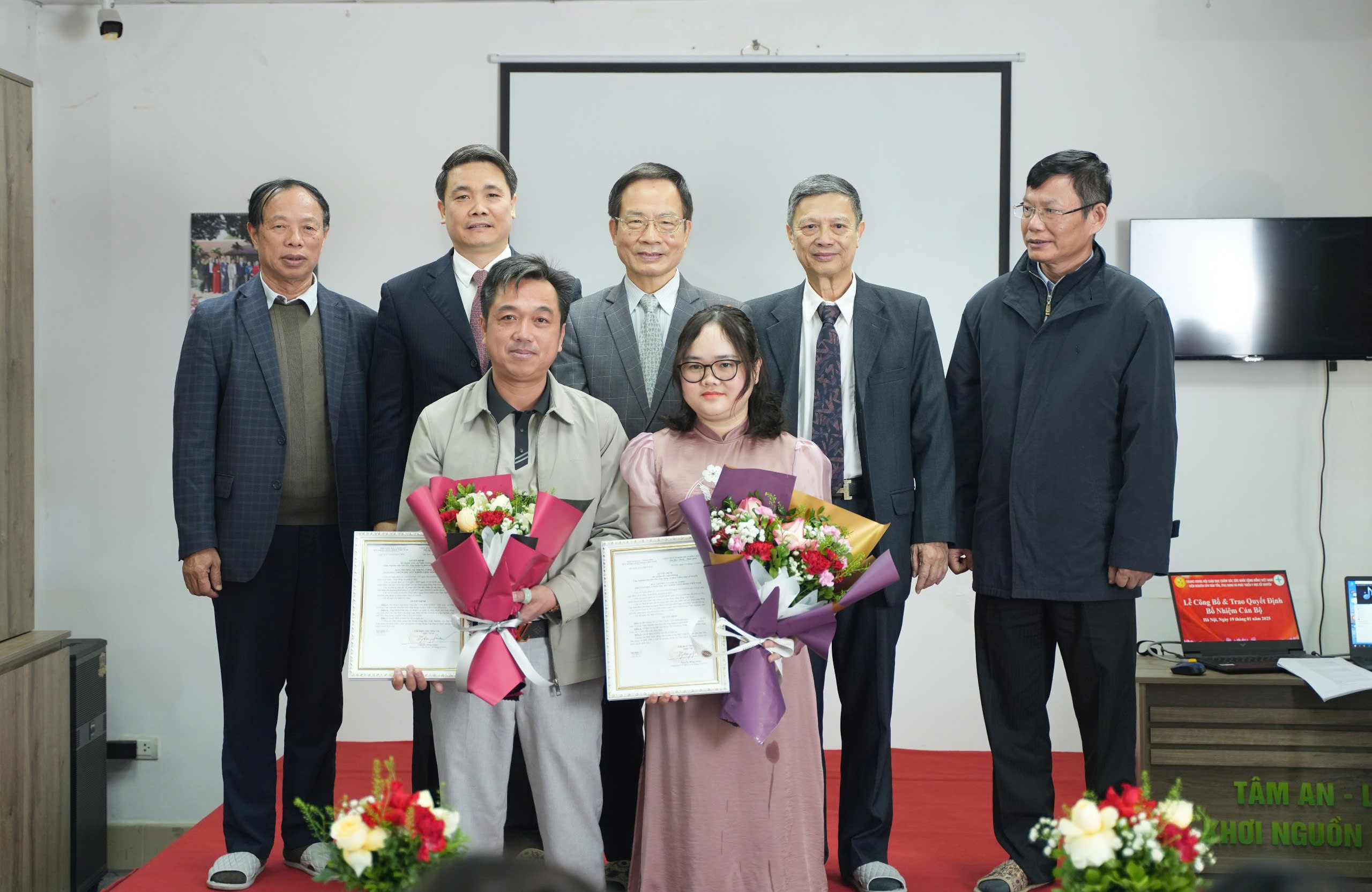 Viện Nghiên cứu bảo tồn, ứng dụng và phát triển y học cổ truyền có tân Viện trưởng