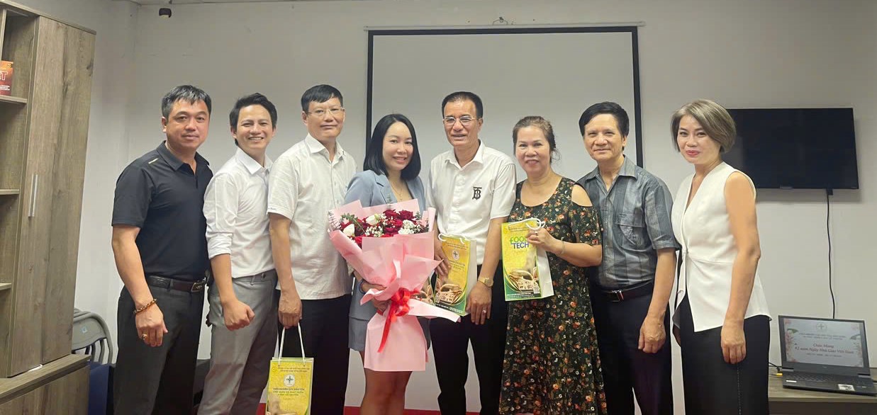 Gặp mặt kỷ niệm 42 năm ngày Nhà giáo Việt Nam (20/11/1982-20/11/2024)